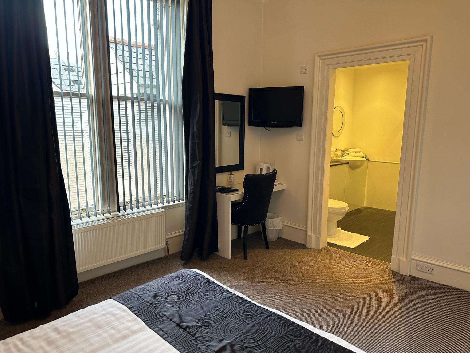 Third House Guest House Aberdeen Extérieur photo