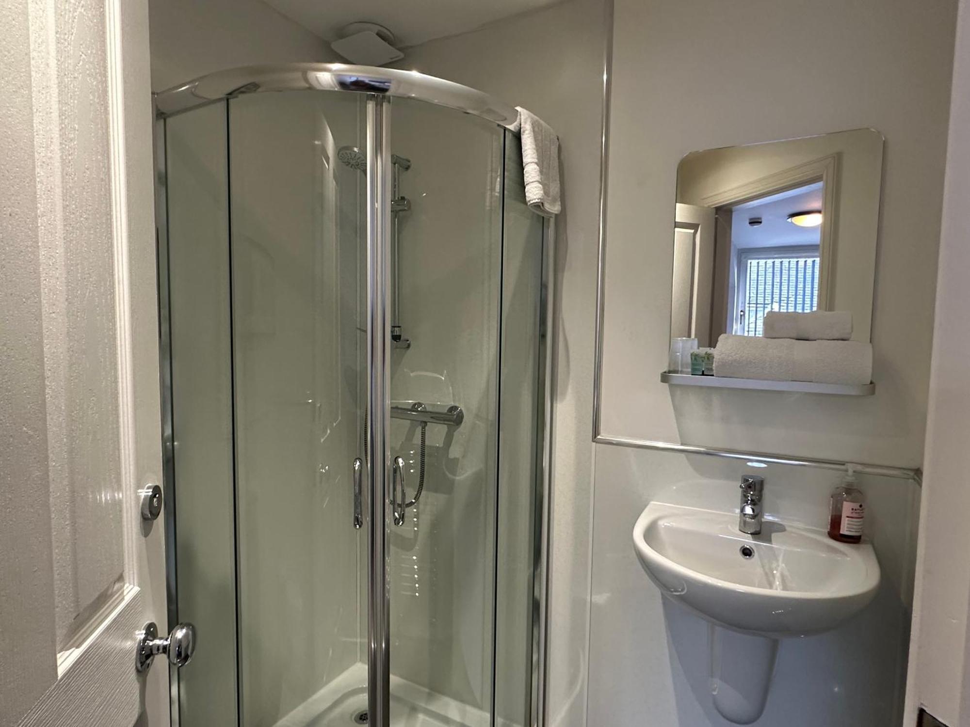 Third House Guest House Aberdeen Extérieur photo