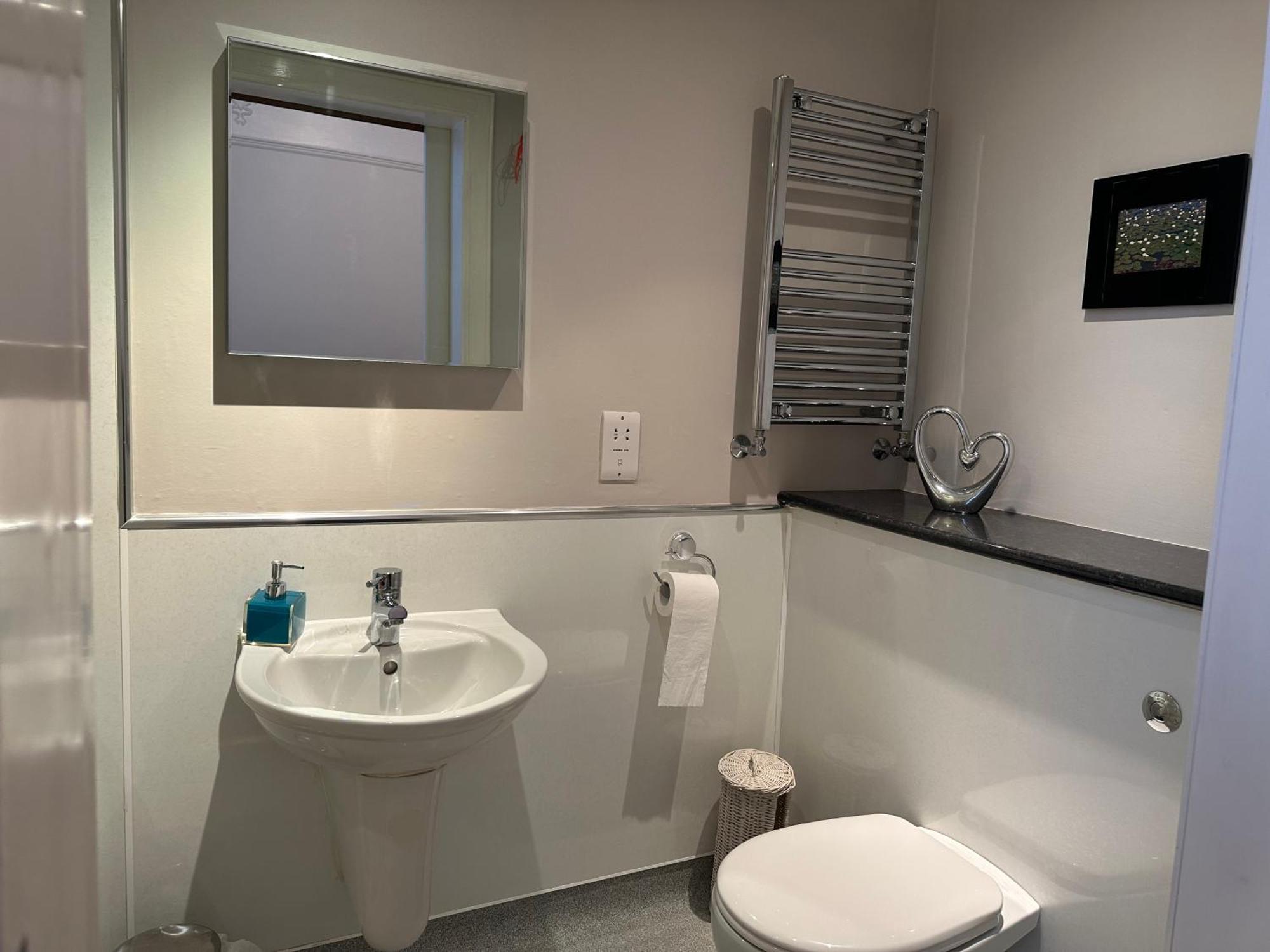 Third House Guest House Aberdeen Extérieur photo